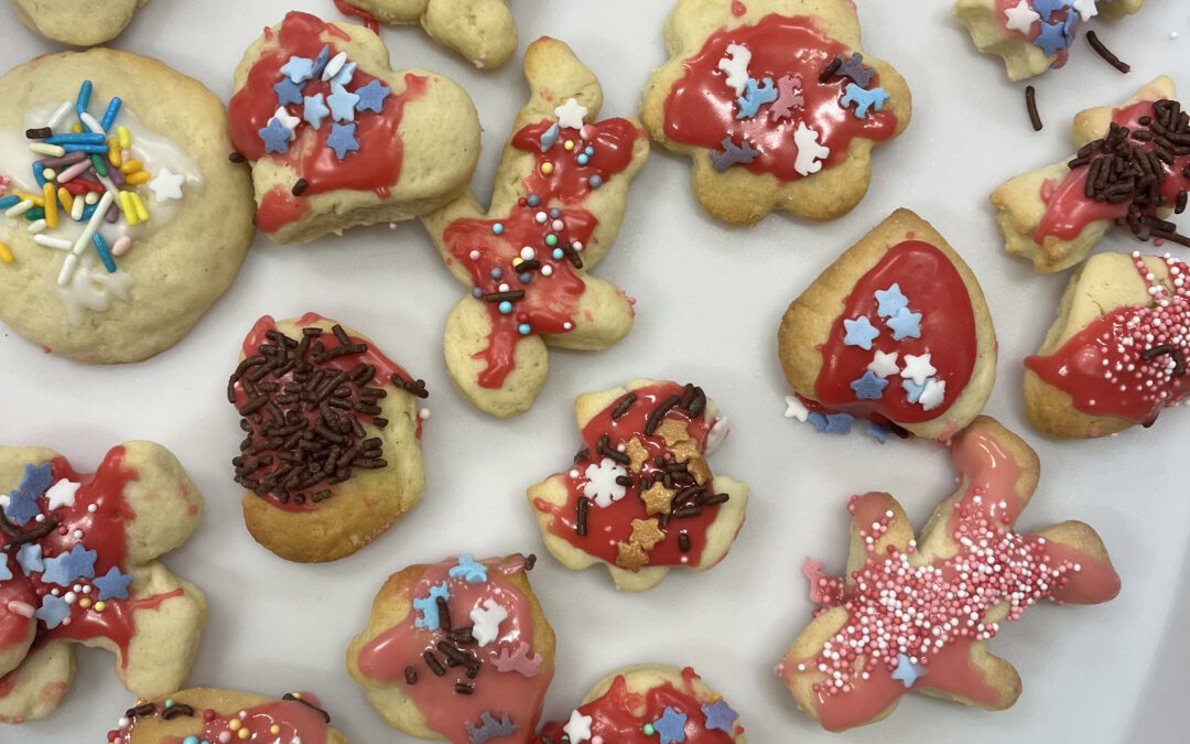 Adventszeit: Plätzchen backen mit den Panthern und Faultieren